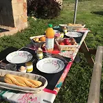 D'hotes Domaine Les Grands Perons 3* Hérisson