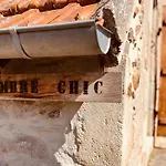 D'hotes Domaine Les Grands Perons B&B