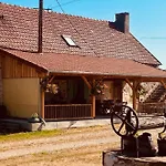 D'hotes Domaine Les Grands Perons B&B