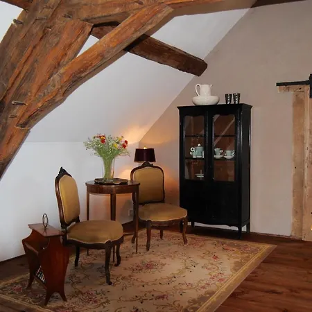 D'hotes Domaine Les Grands Perons Bed & Breakfast *