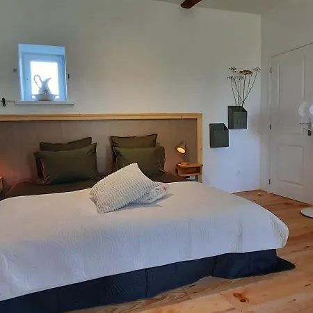 Bed & Breakfast D'hotes Domaine Les Grands Perons