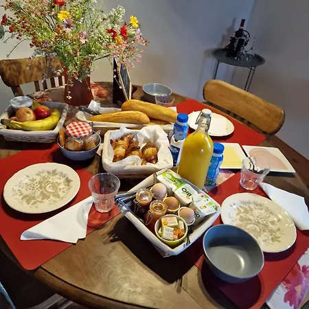 D'hotes Domaine Les Grands Perons Hérisson