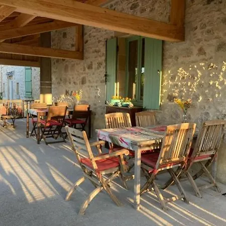 Bed & Breakfast D'hotes Domaine Les Grands Perons Herisson