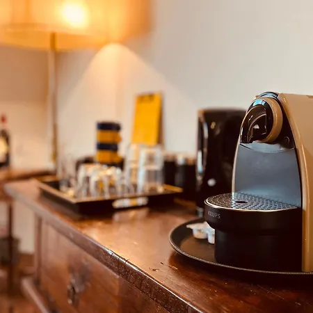 D'hotes Domaine Les Grands Perons 住宿加早餐酒店 Hérisson