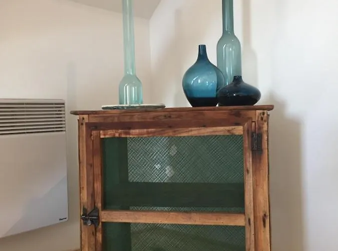 ベッド・アンド・ブレックファスト D'hotes Domaine Les Grands Perons 3*